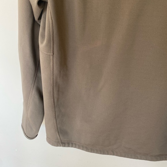 THE North Face Men’s Zip Up Sweater - Picture 10 of 10